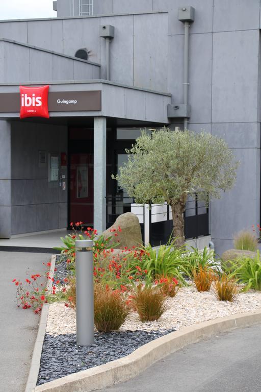 Hotel Ibis Guingamp Coeur De Bretagne Ploumagoar Exteriör bild